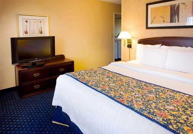 Courtyard By Marriott Oklahoma City Northwest Bilik gambar
