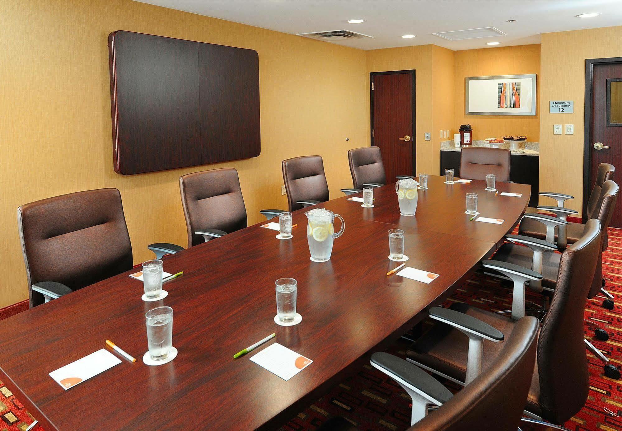 Courtyard By Marriott Oklahoma City Northwest Luaran gambar